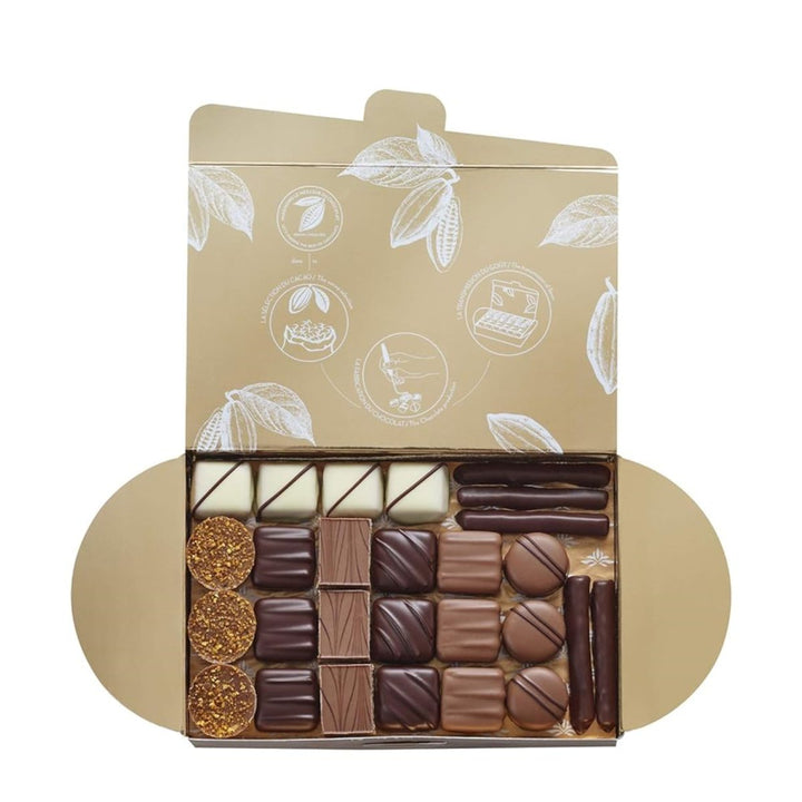 Valrhona Ballotin Sortiment, feine Pralinenmischung, (1 x 465 g.), 50 St. - Versanel -